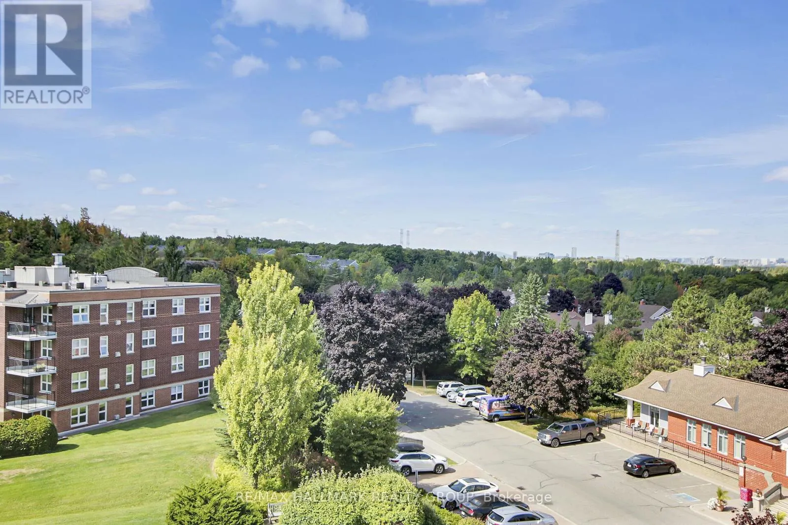 608 - 136 DARLINGTON PRIVATE