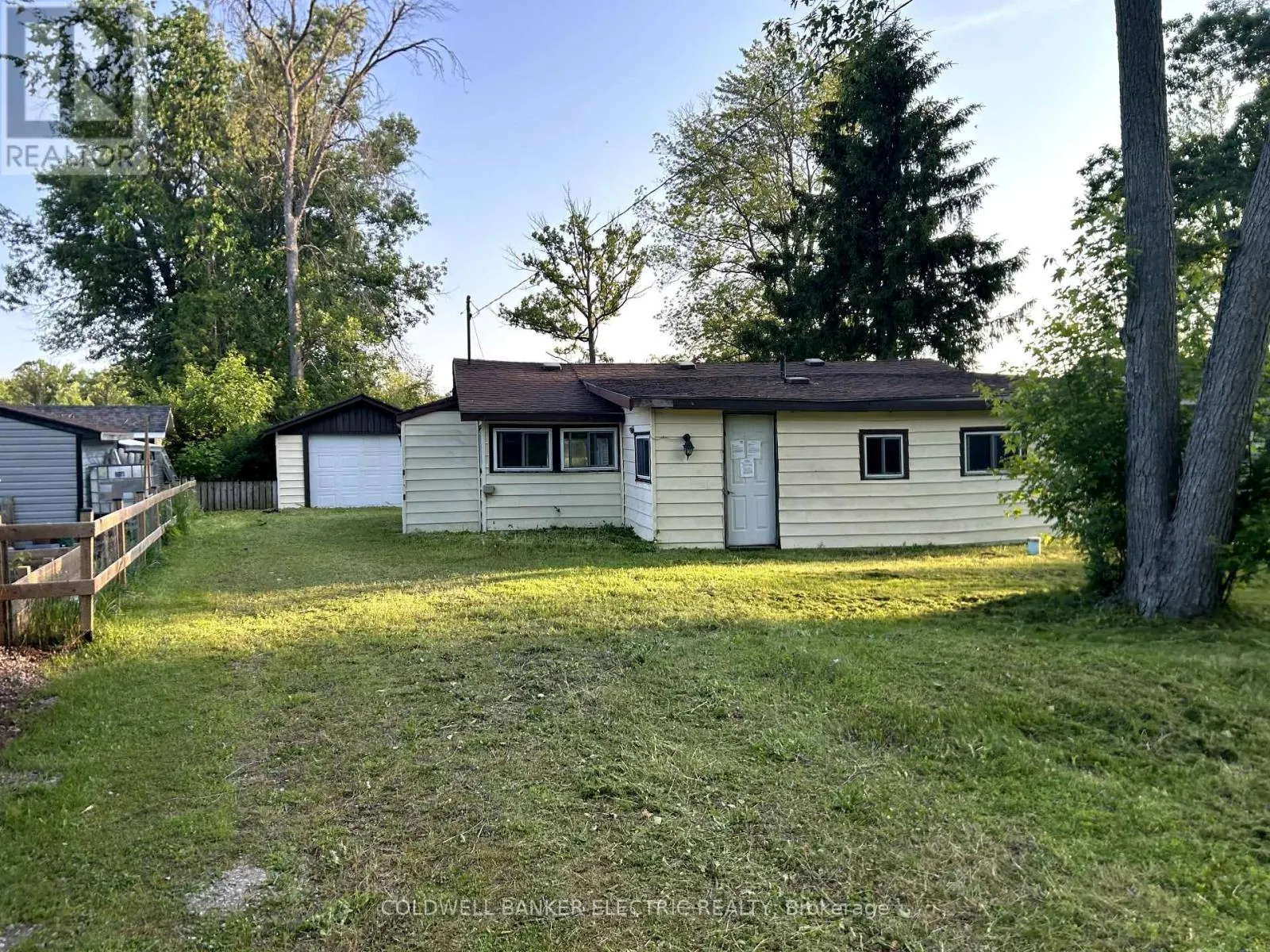 251 RIVER ROAD