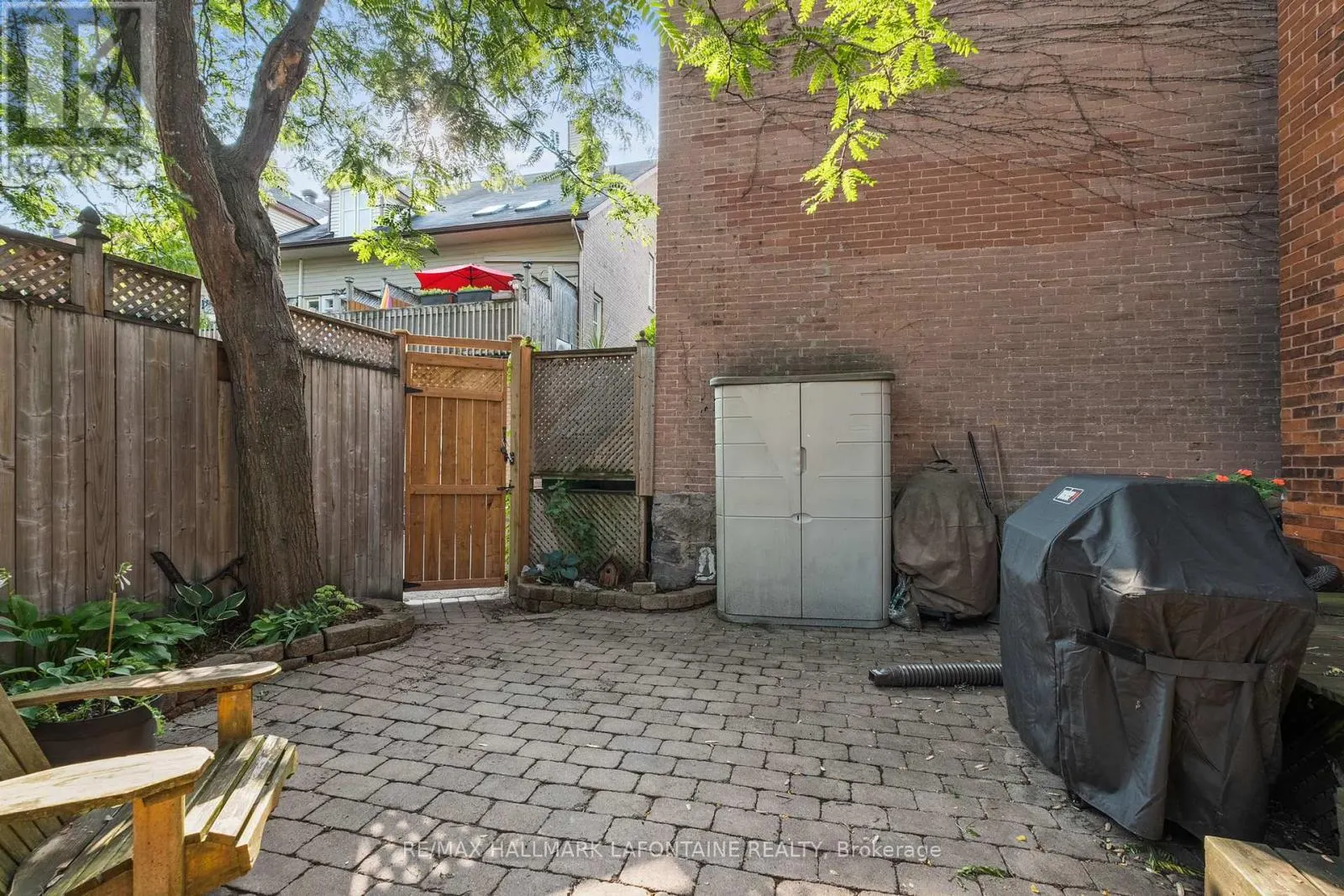 13 CATHCART SQUARE