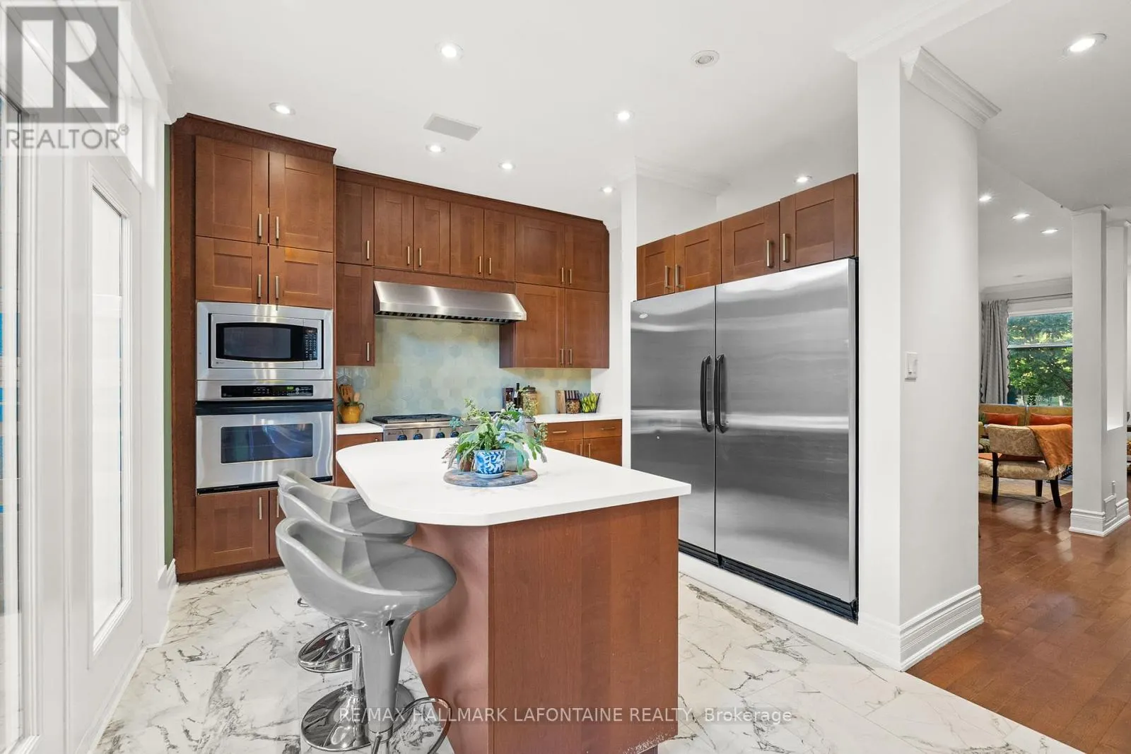 13 CATHCART SQUARE