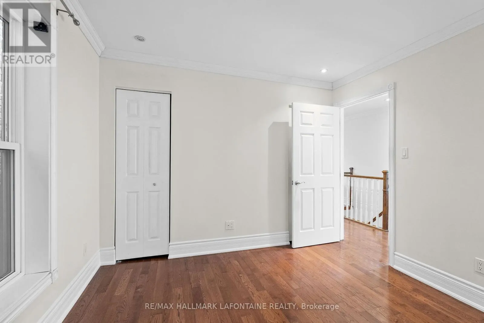 13 CATHCART SQUARE