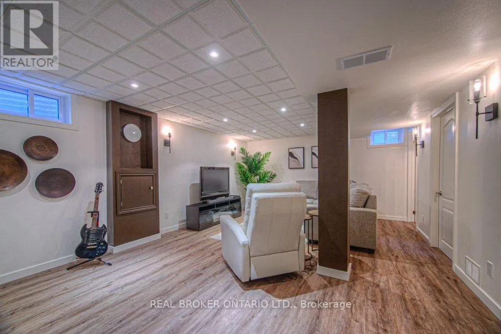 91 IRONSTONE DRIVE