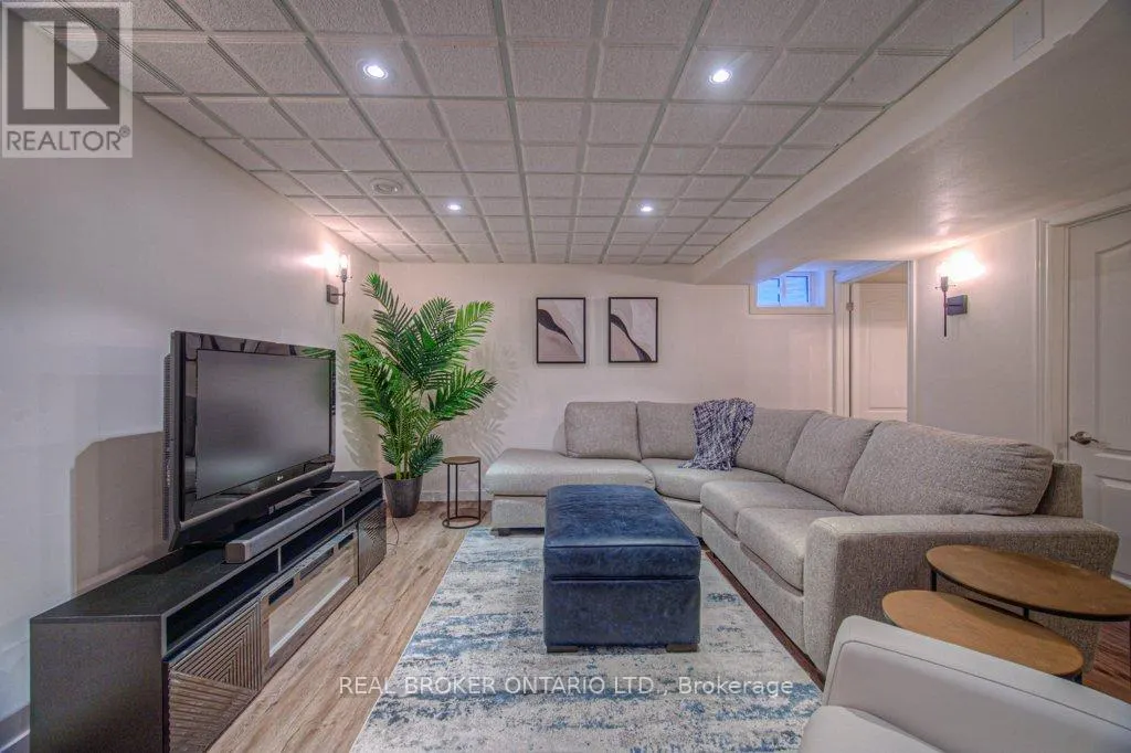 91 IRONSTONE DRIVE