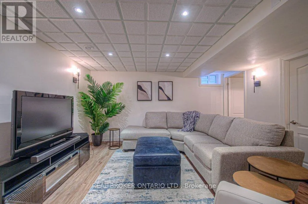 91 IRONSTONE DRIVE