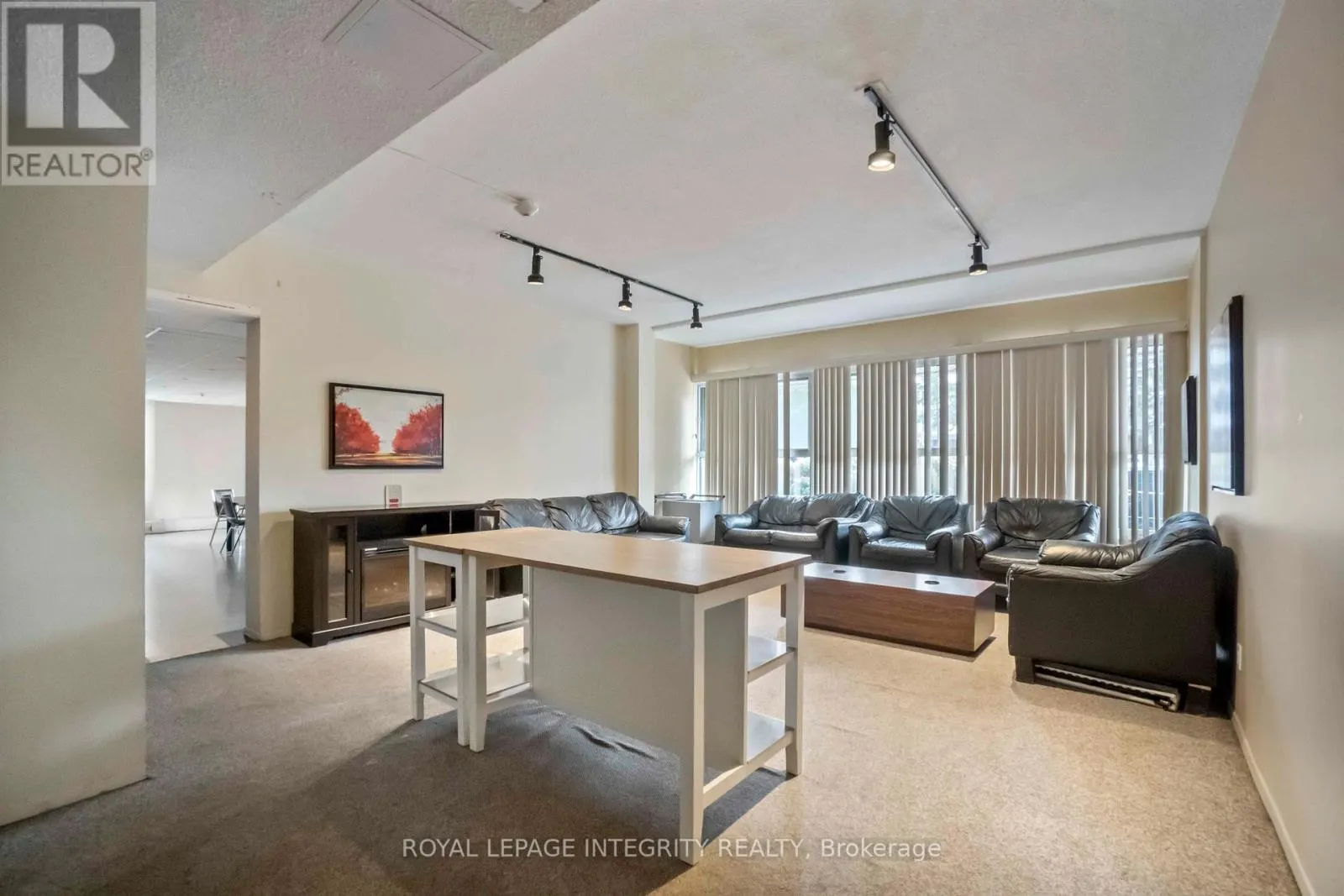 1003 - 1785 FROBISHER LANE