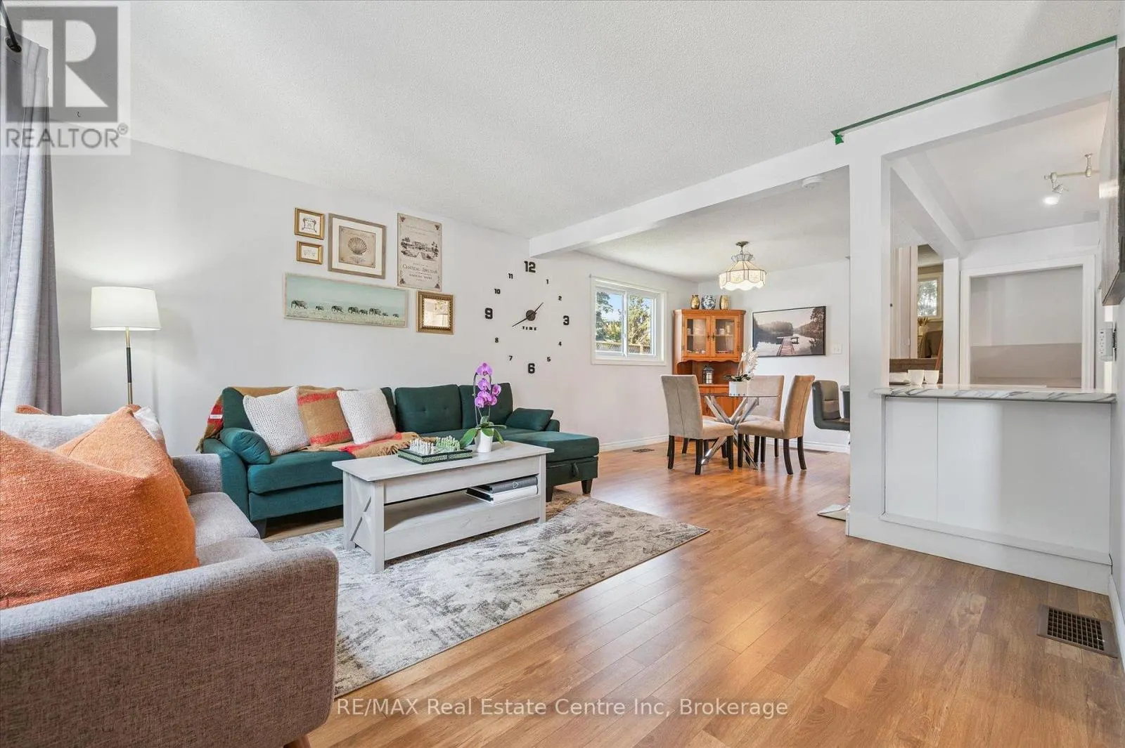 158 BARNICKE DRIVE