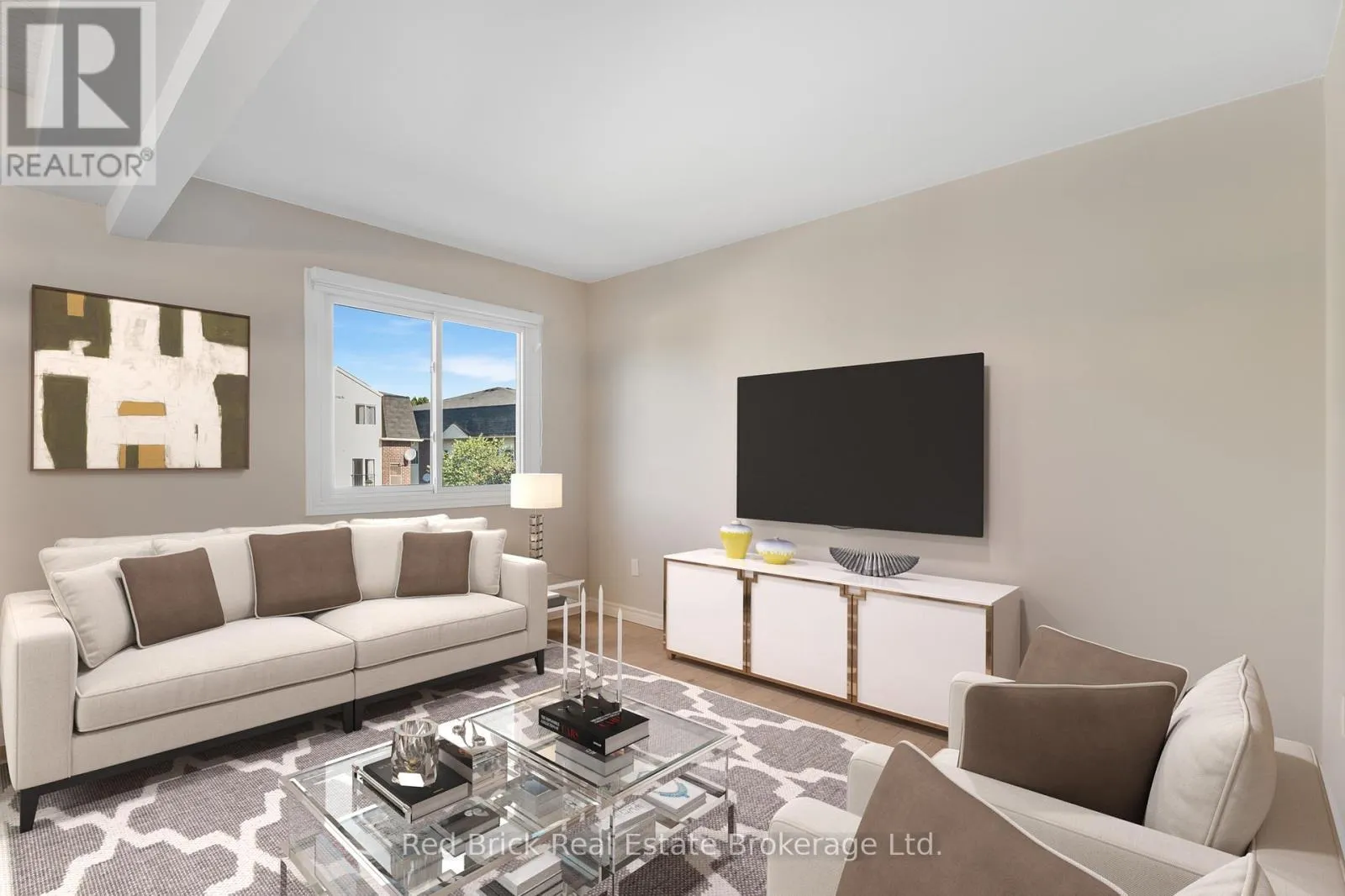 221 - 458 JANEFIELD AVENUE, #221