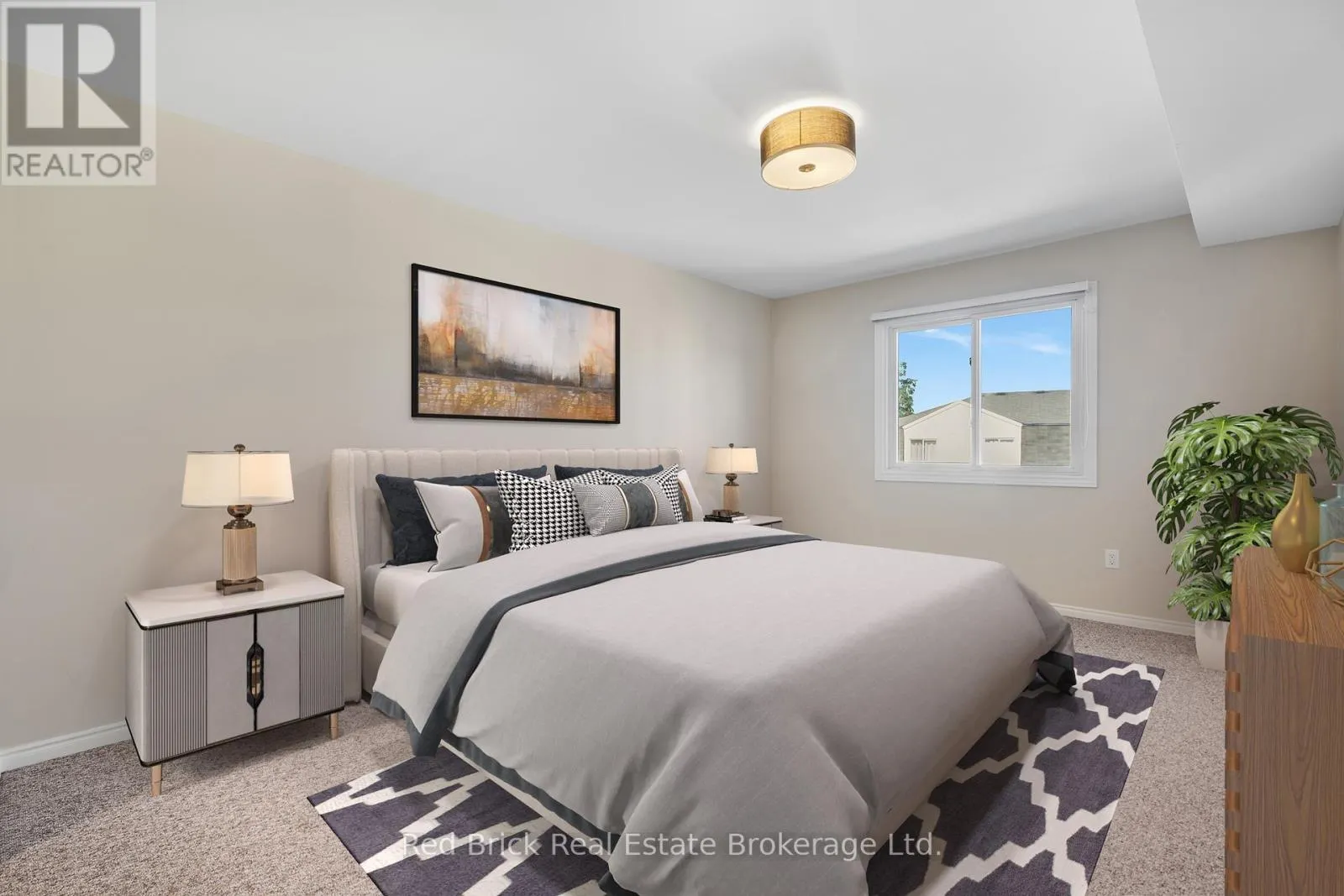 221 - 458 JANEFIELD AVENUE, #221