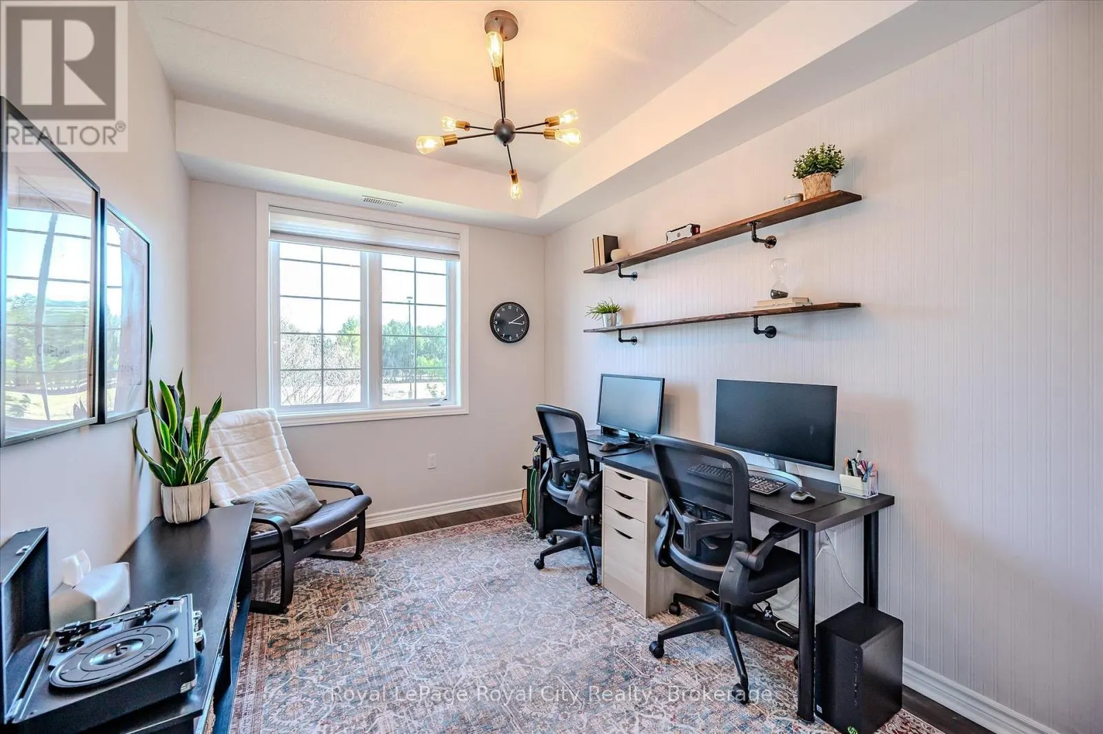 123 - 1077 GORDON STREET, #123
