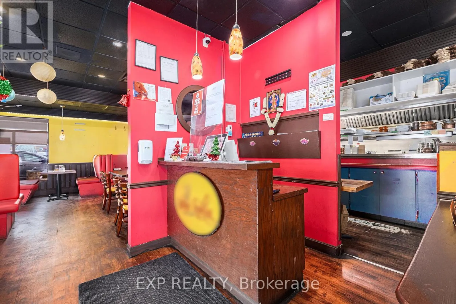 1 - 704 FOURTEENTH STREET W