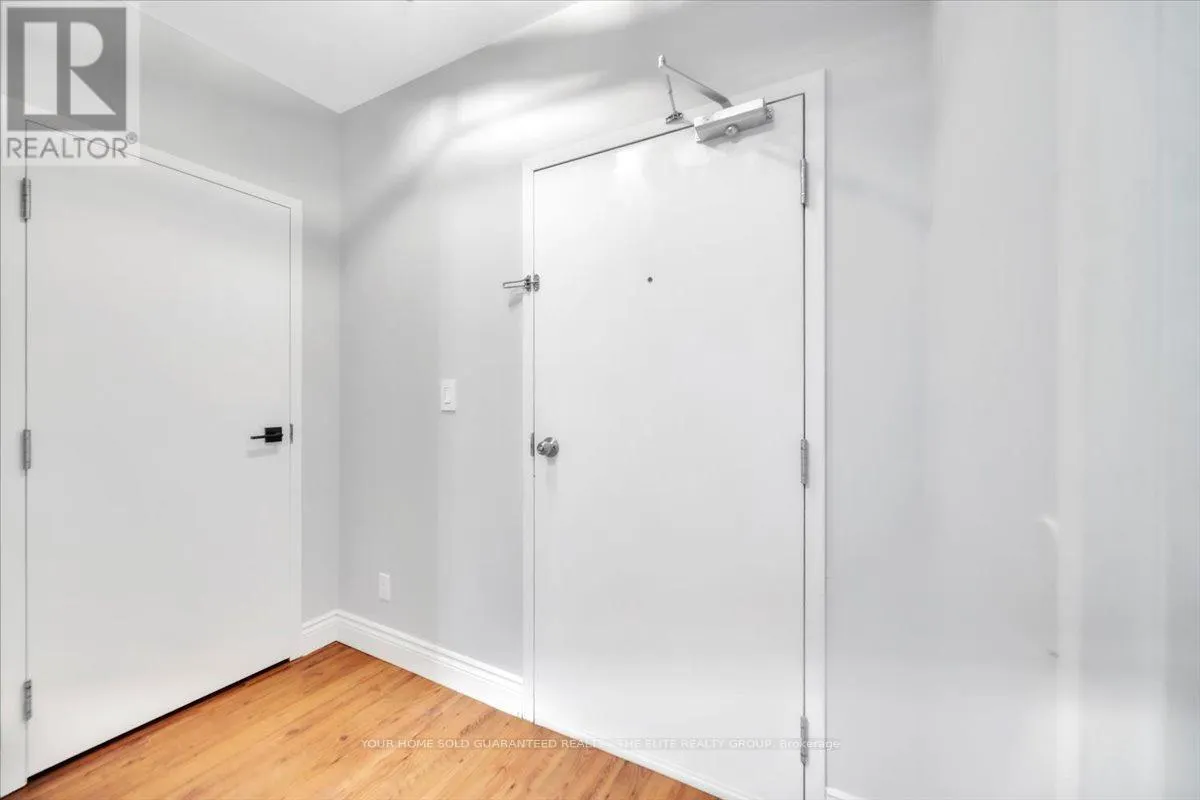 302 - 150 COLBORNE STREET