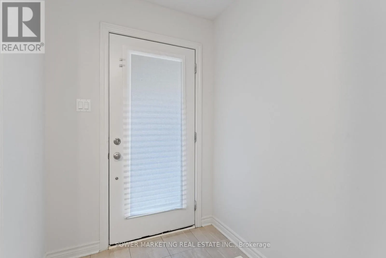 875 COULOIR ROAD
