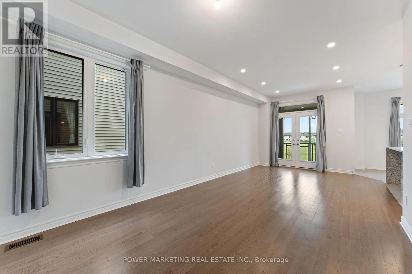 875 COULOIR ROAD