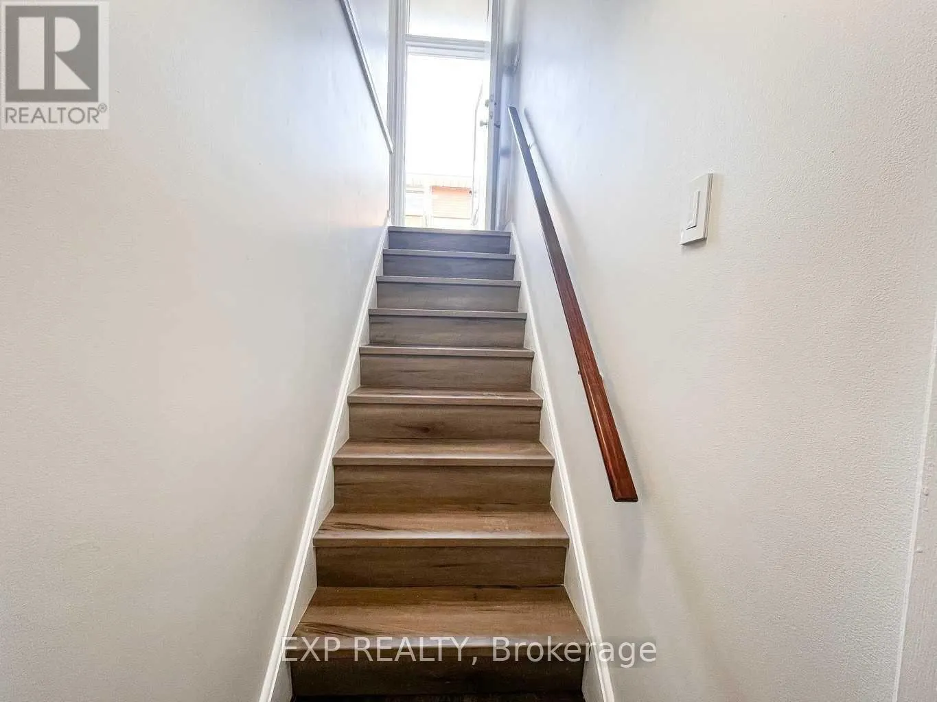 15 CALVERT AVENUE