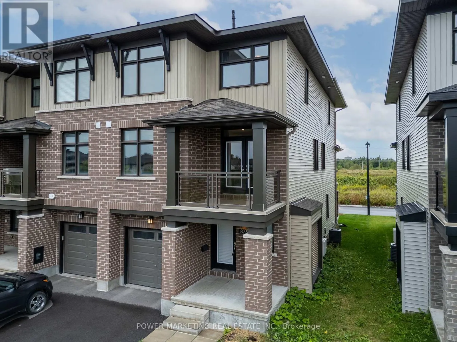 875 COULOIR ROAD