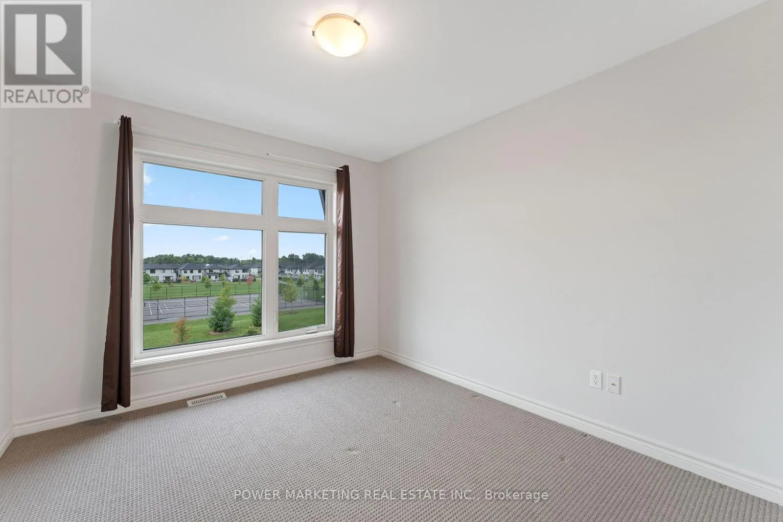 875 COULOIR ROAD