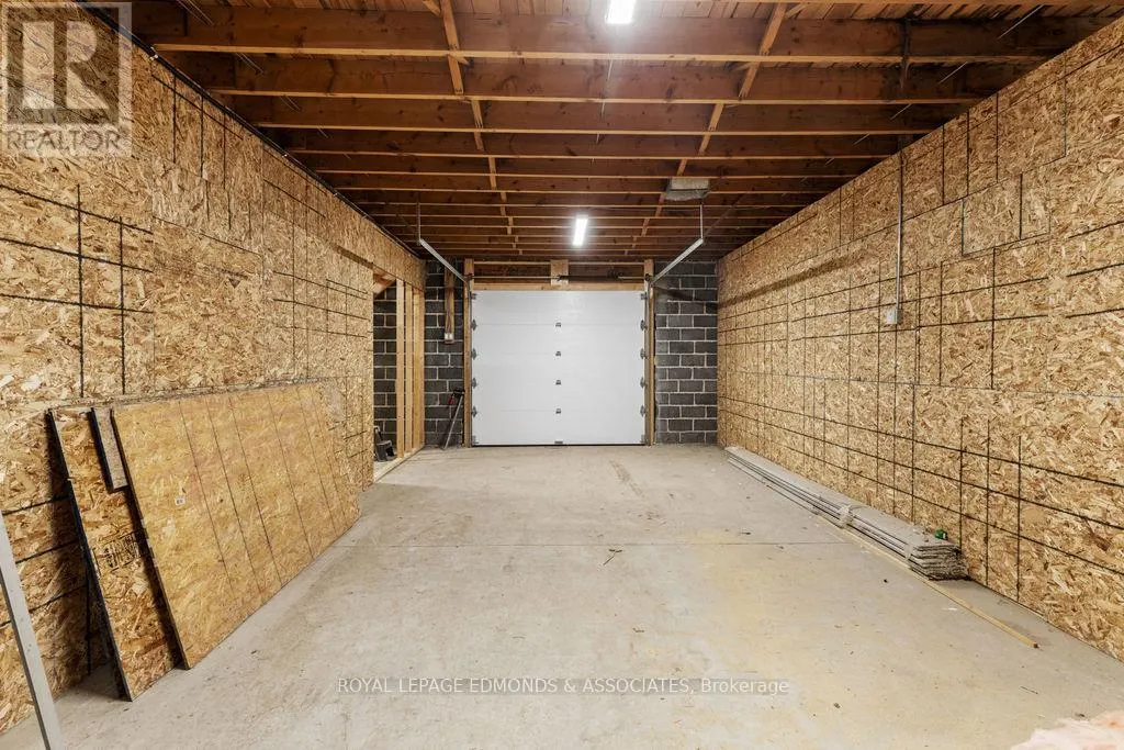 381 SUPPLE STREET