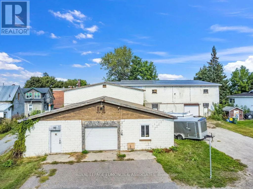 381 SUPPLE STREET