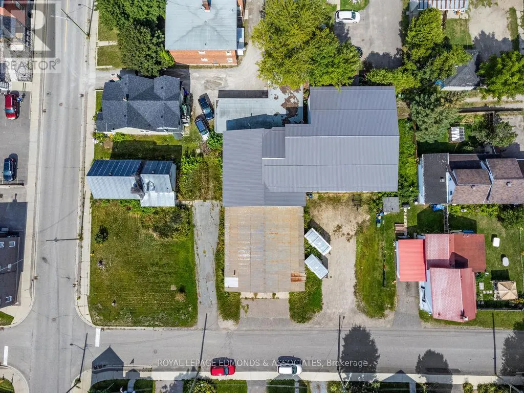 381 SUPPLE STREET