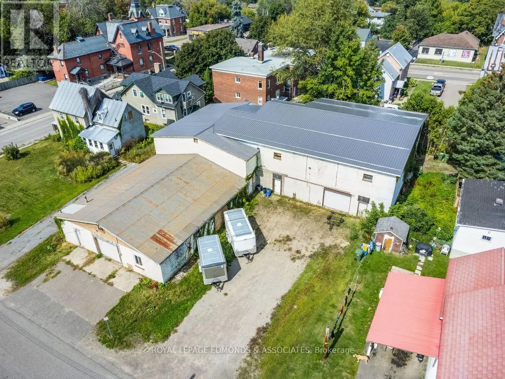 381 SUPPLE STREET
