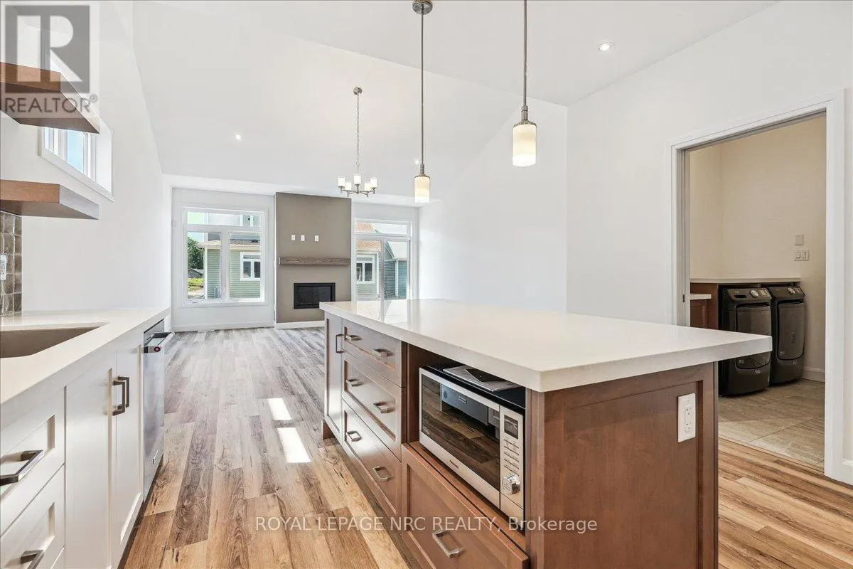 63 BEACHWALK CRESCENT