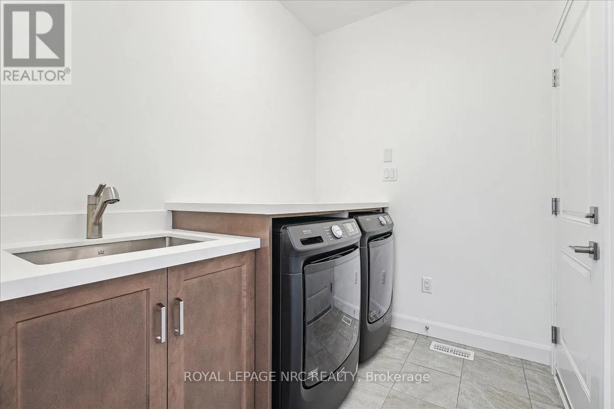63 BEACHWALK CRESCENT
