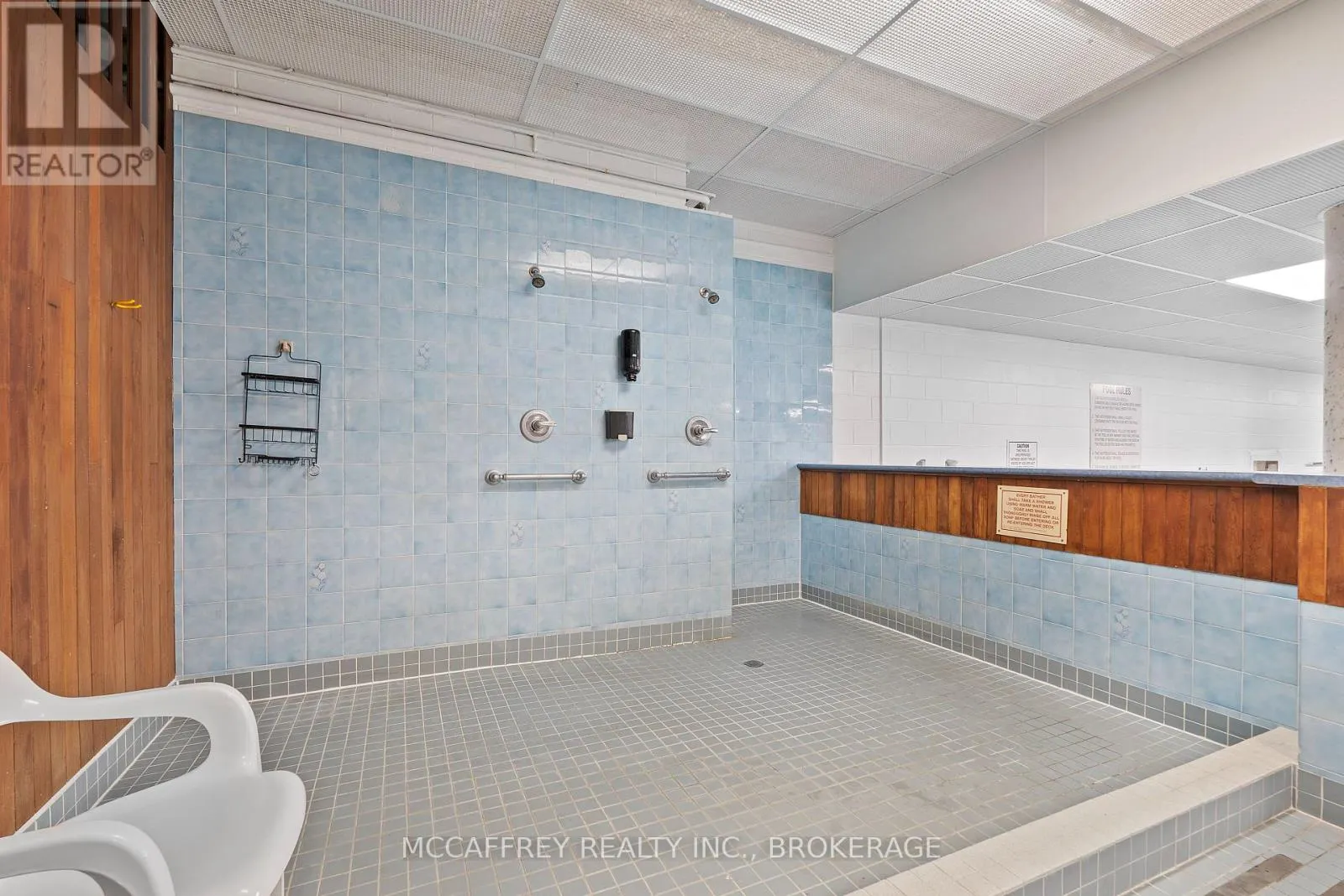 257 BATH ROAD