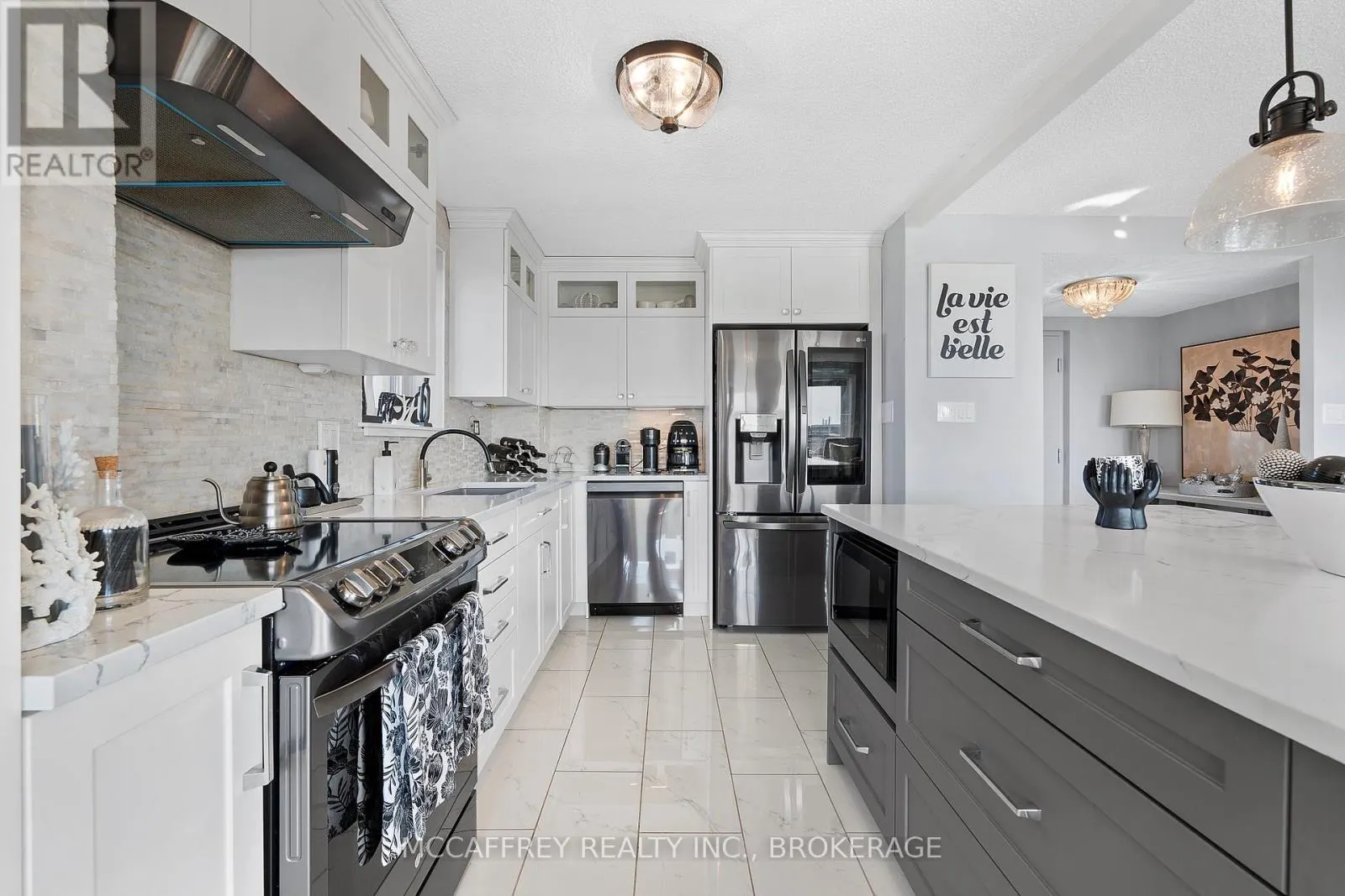 257 BATH ROAD