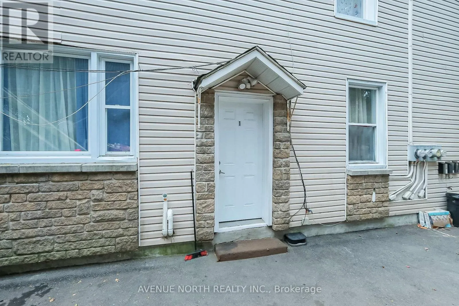 210 DAGMAR AVENUE