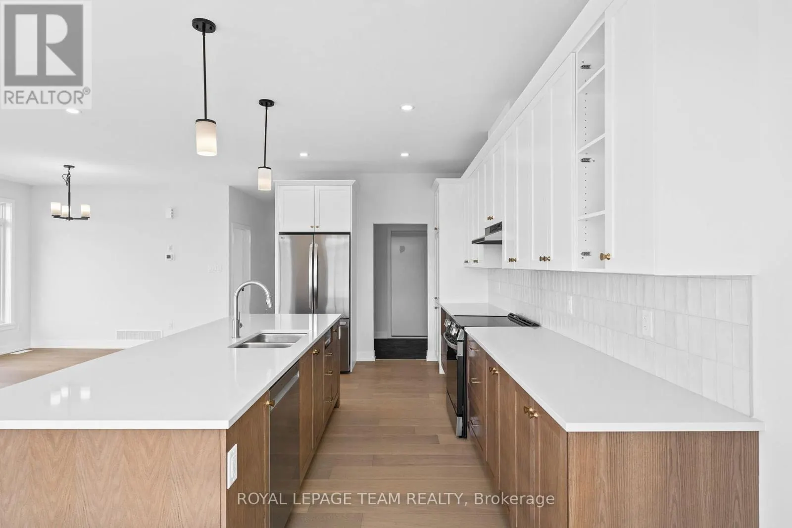 1070 TURNER DRIVE