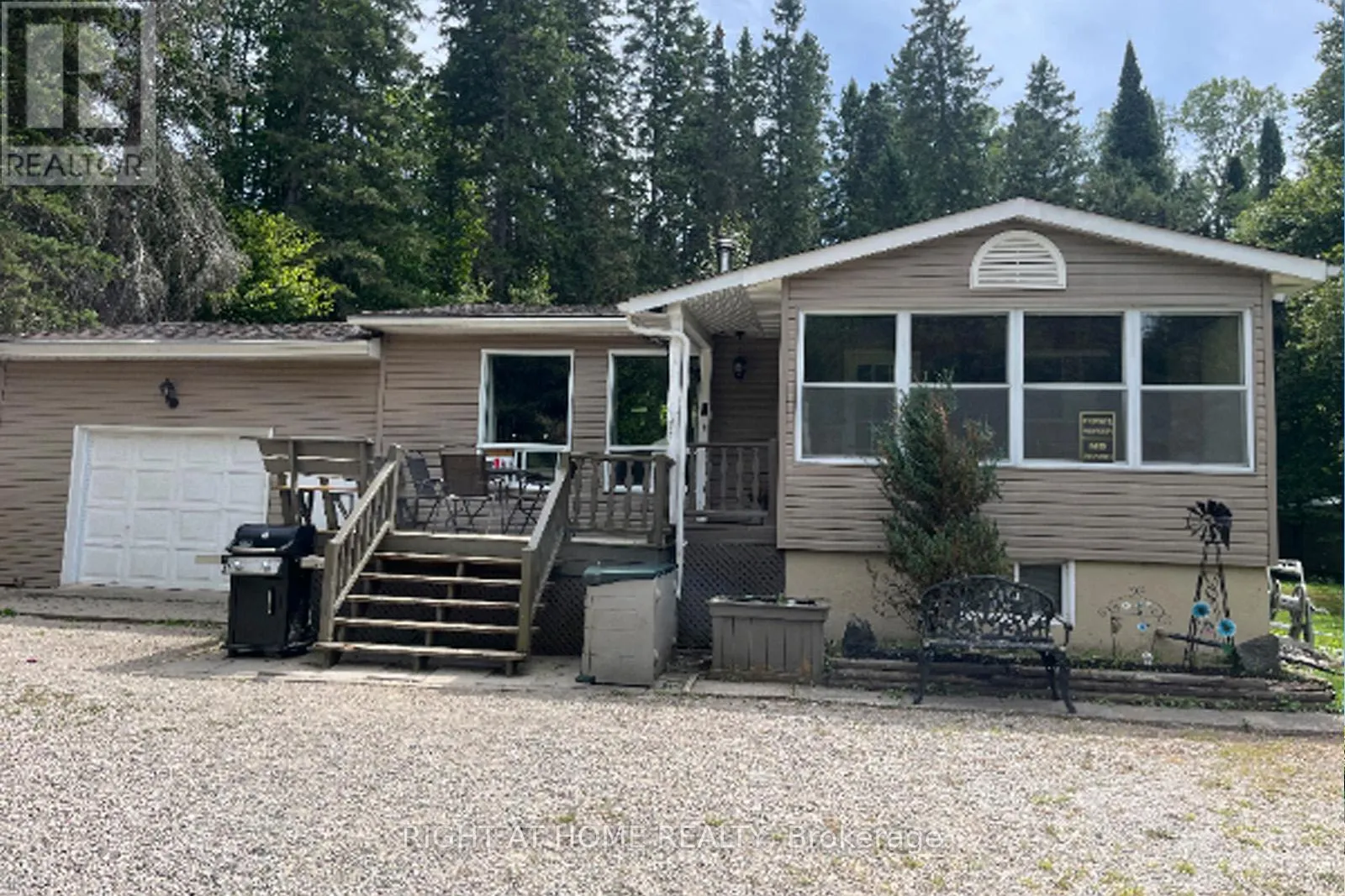 524 BALSAM CHUTES ROAD