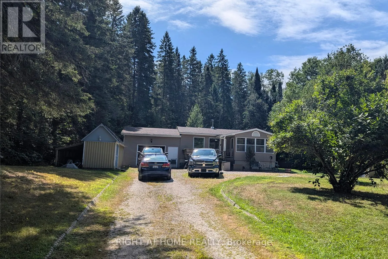 524 BALSAM CHUTES ROAD