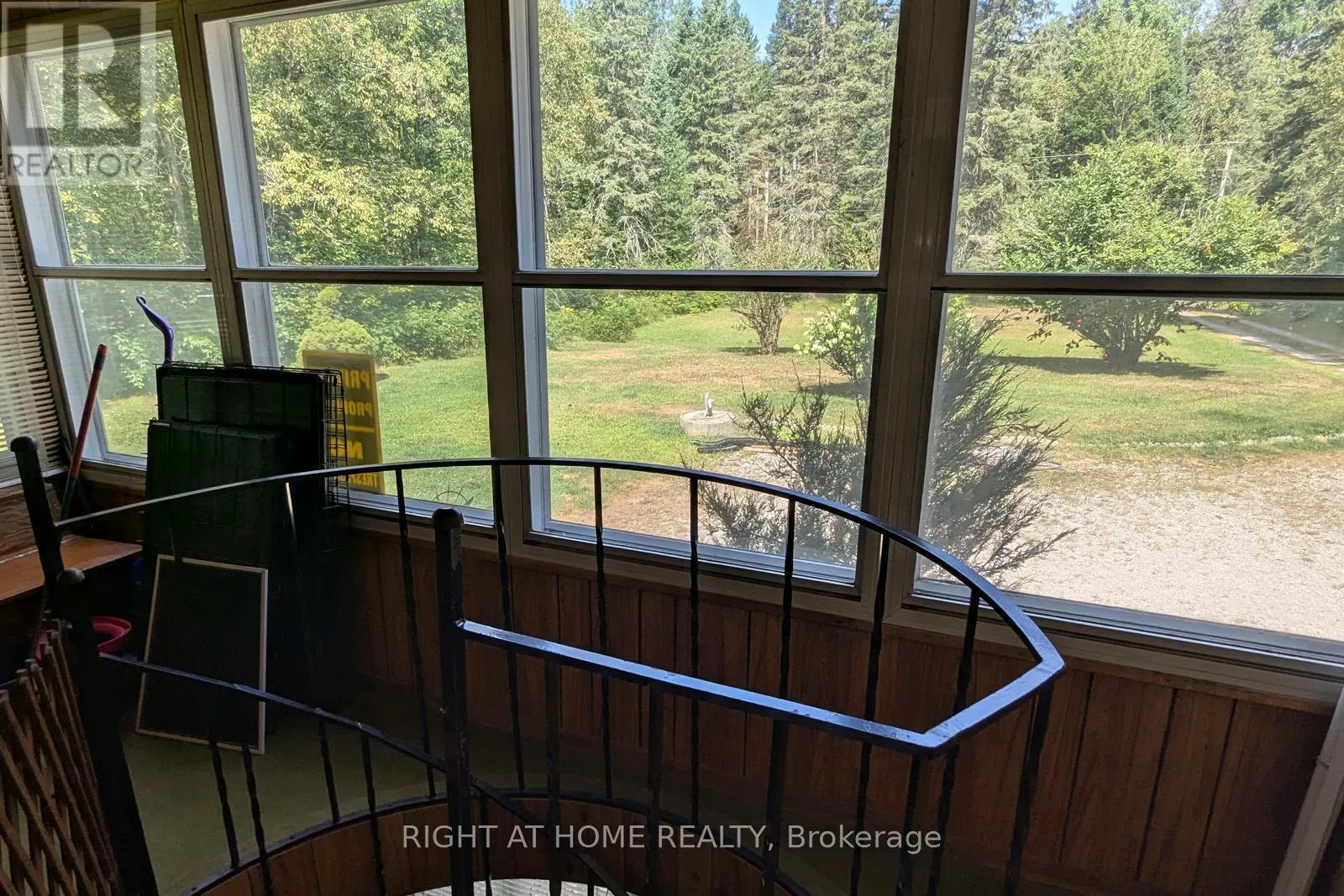 524 BALSAM CHUTES ROAD