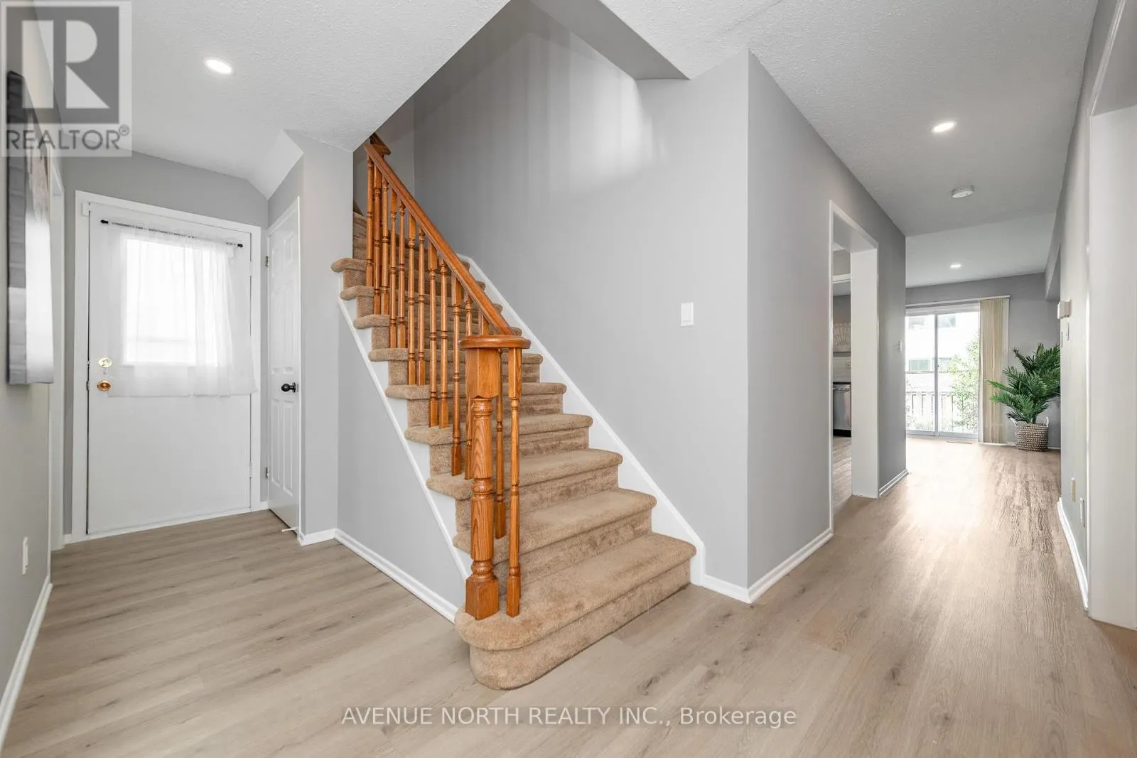 2 CHICKASAW CRESCENT