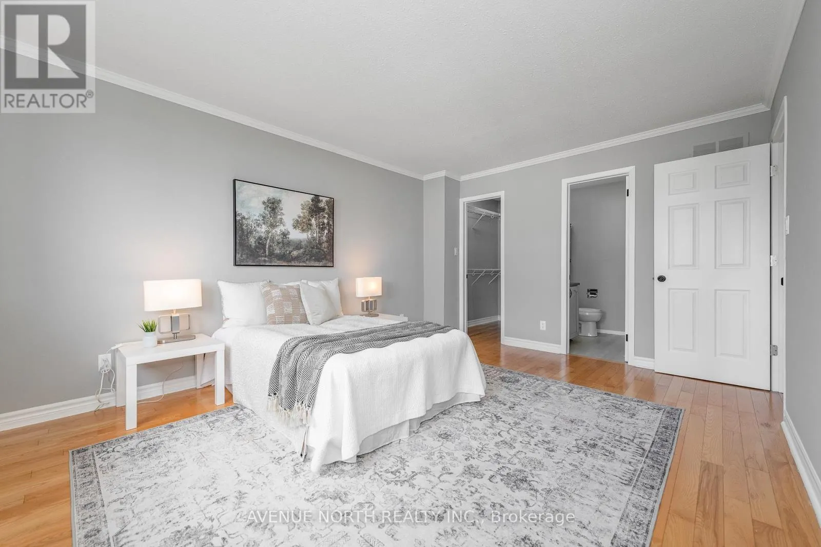 2 CHICKASAW CRESCENT