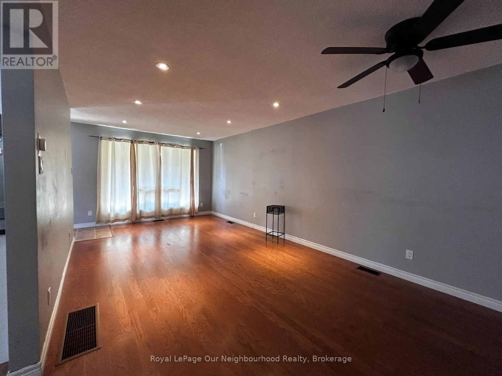 1 - 64 FIFTH AVENUE, #1