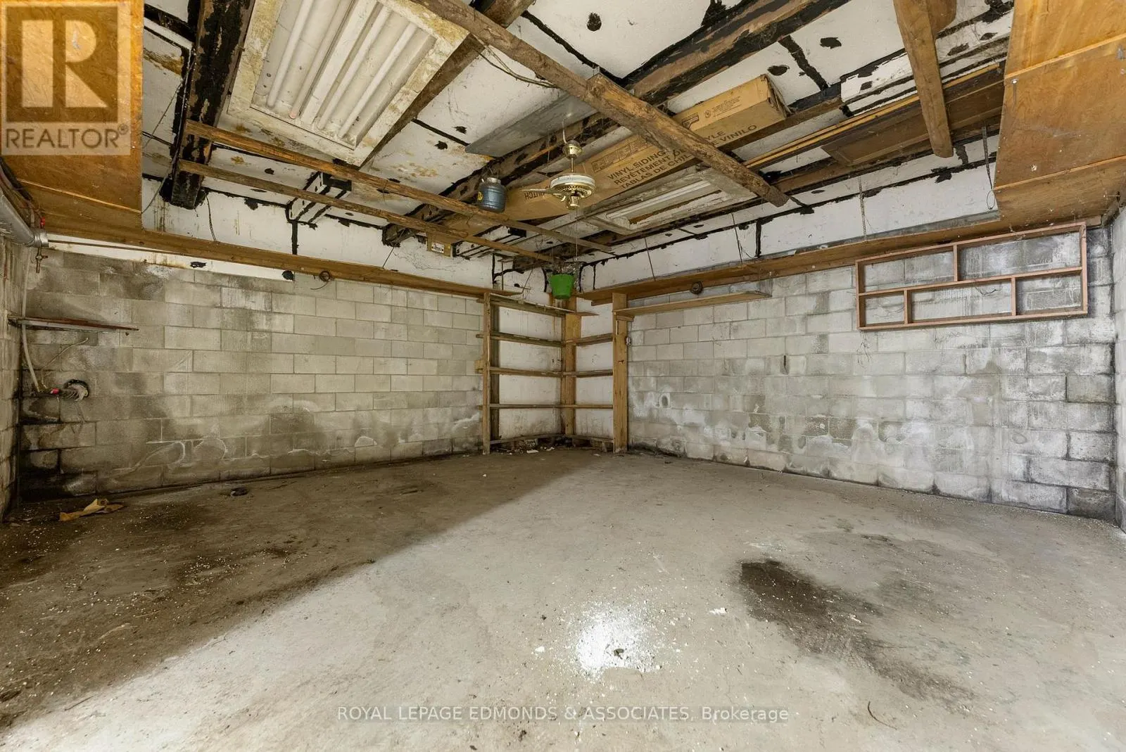 87 COBBLE STONE LANE