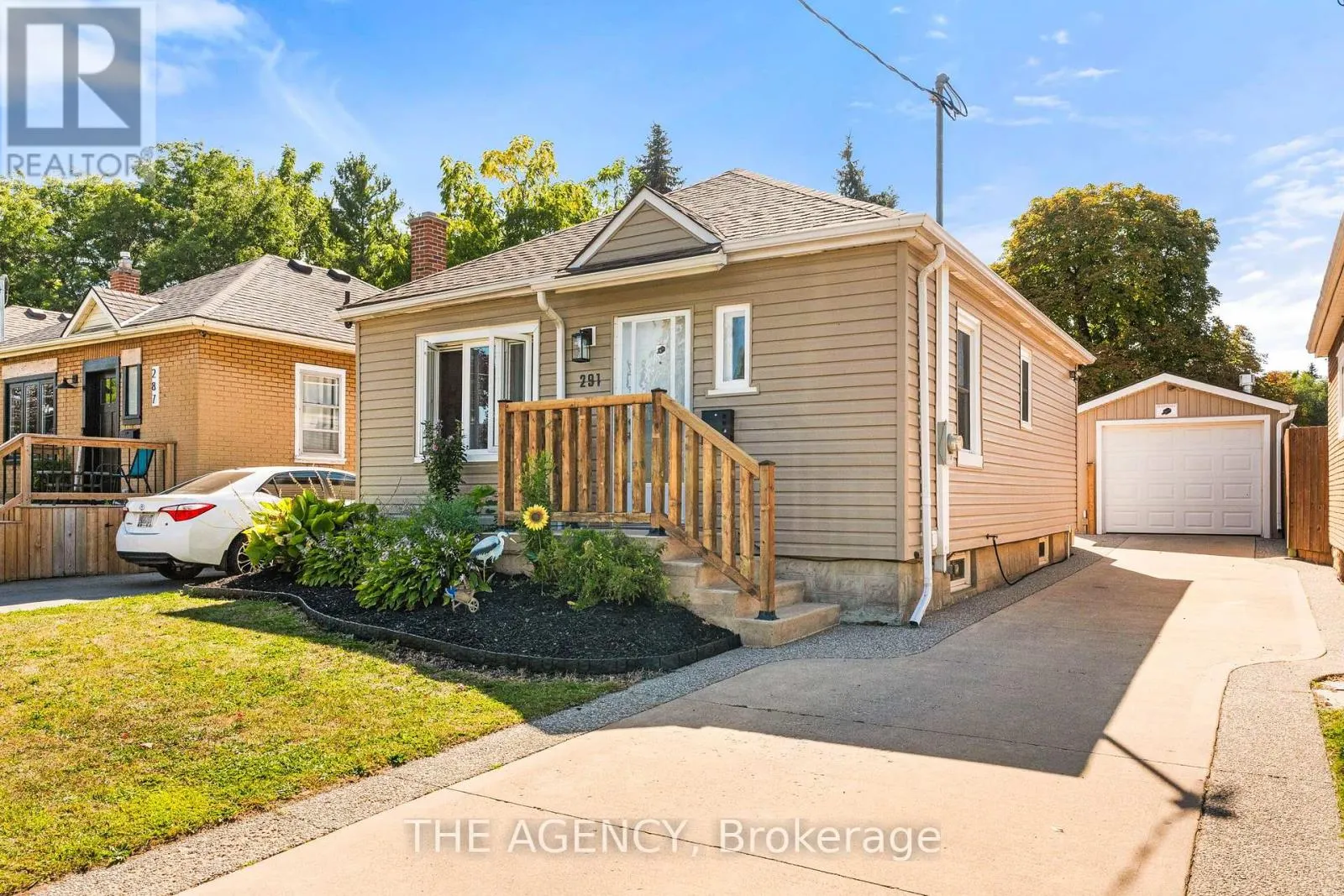 291 MAPLE AVENUE