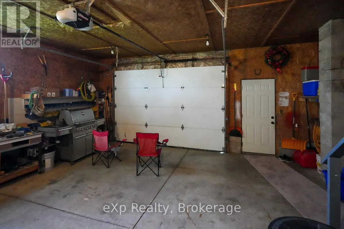 3595 BRUCE ROAD 3