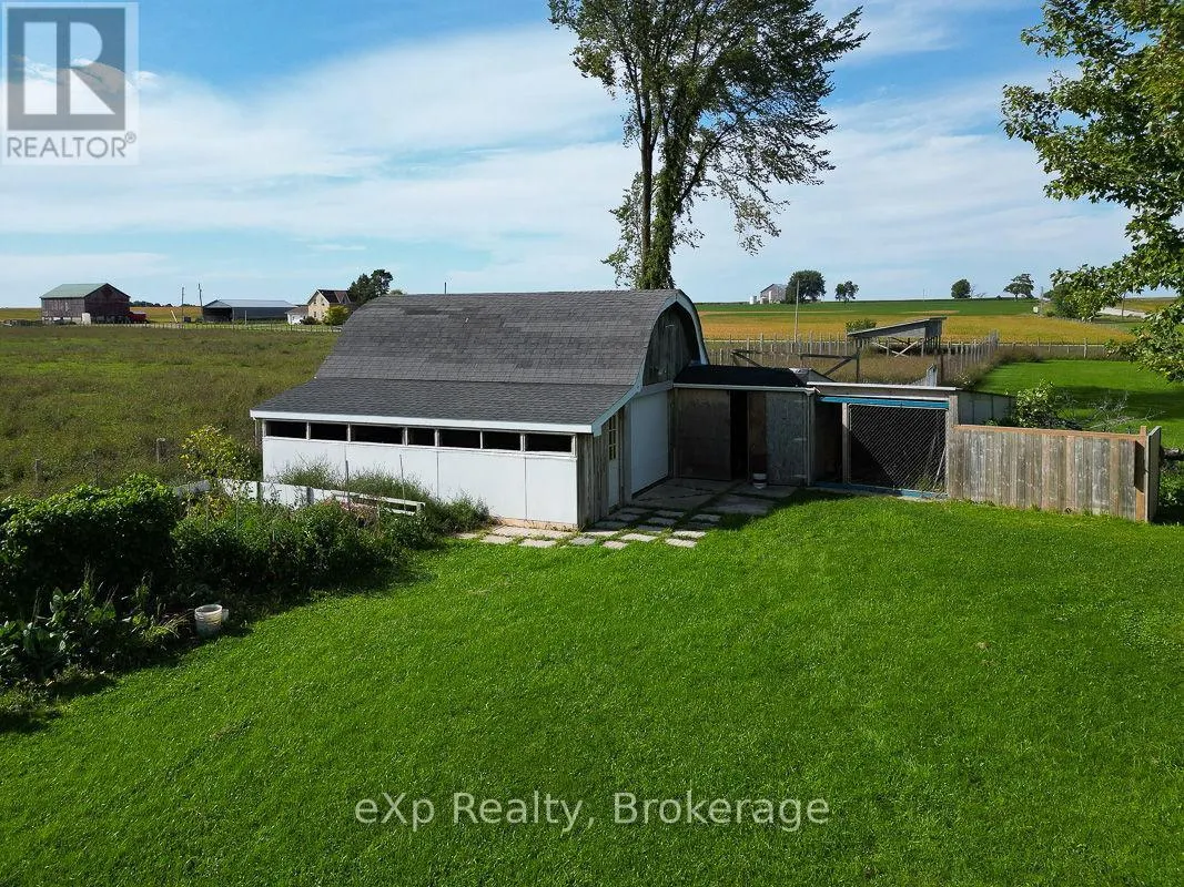 3595 BRUCE ROAD 3