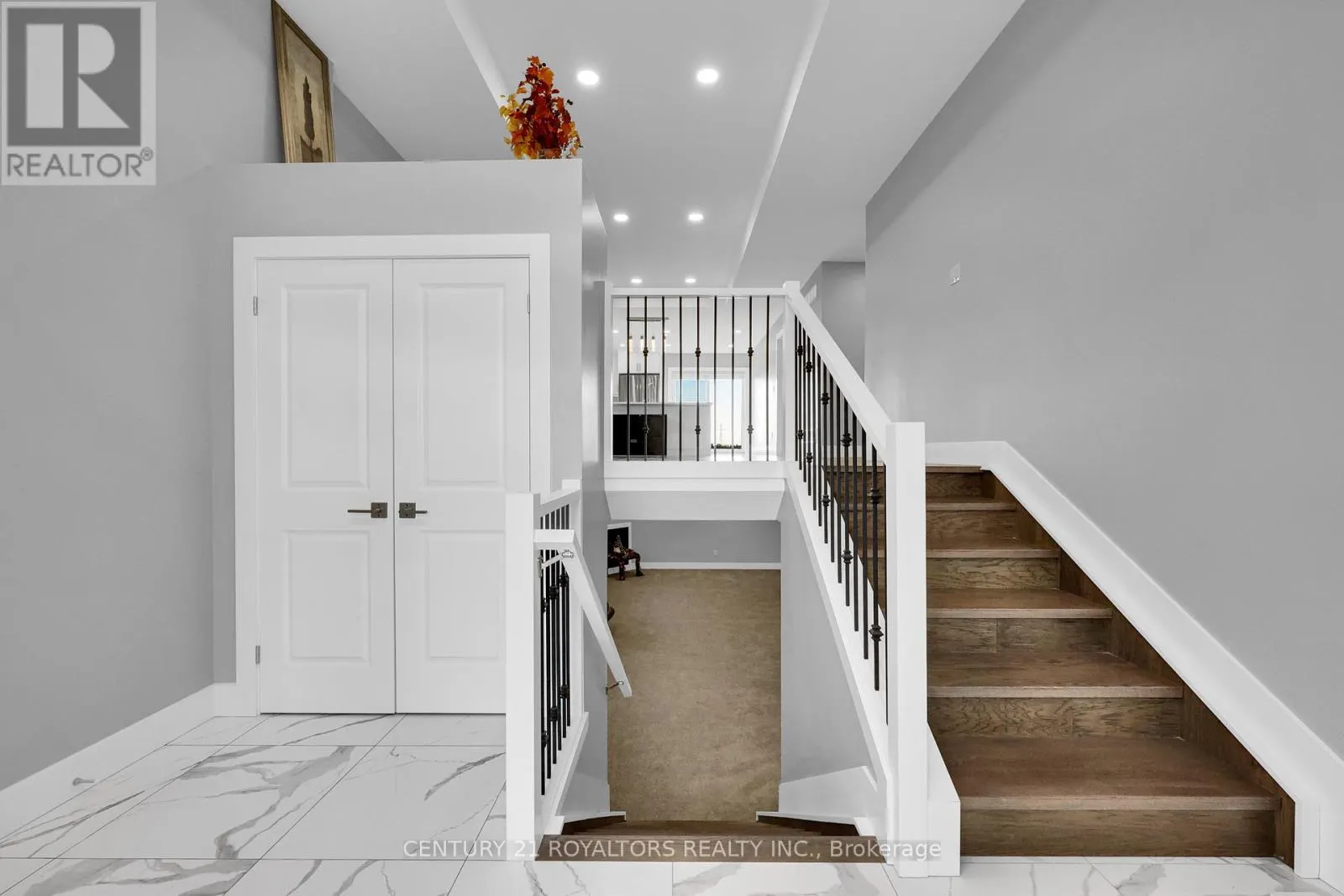 802 KEIL DRIVE