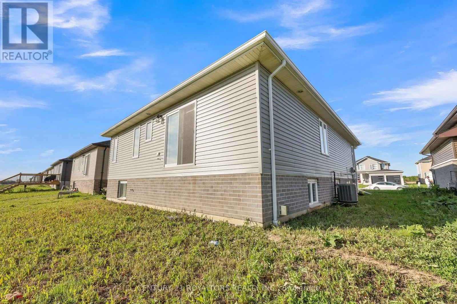 802 KEIL DRIVE