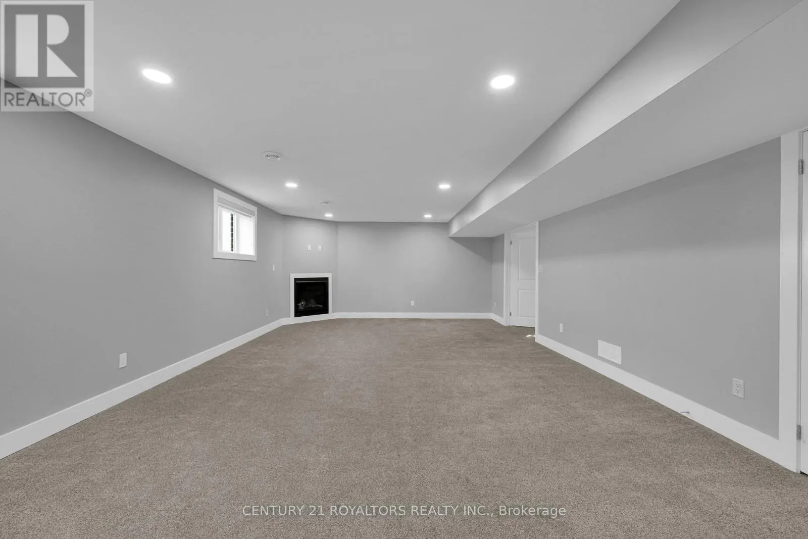 802 KEIL DRIVE