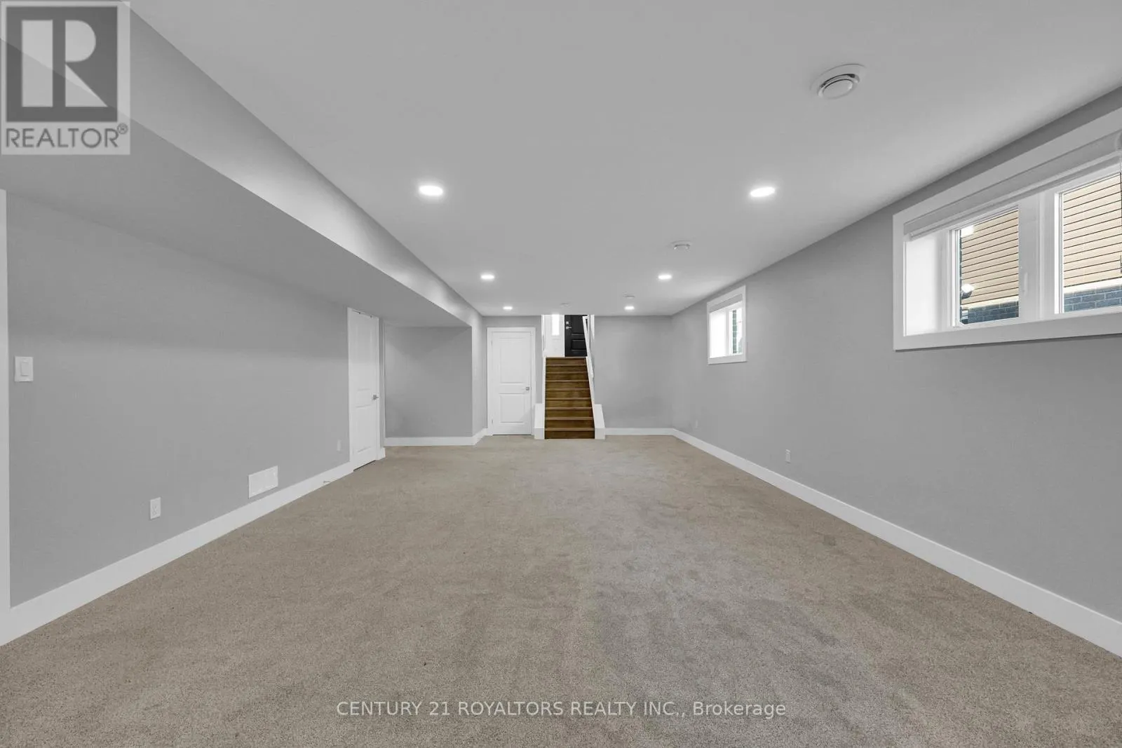 802 KEIL DRIVE