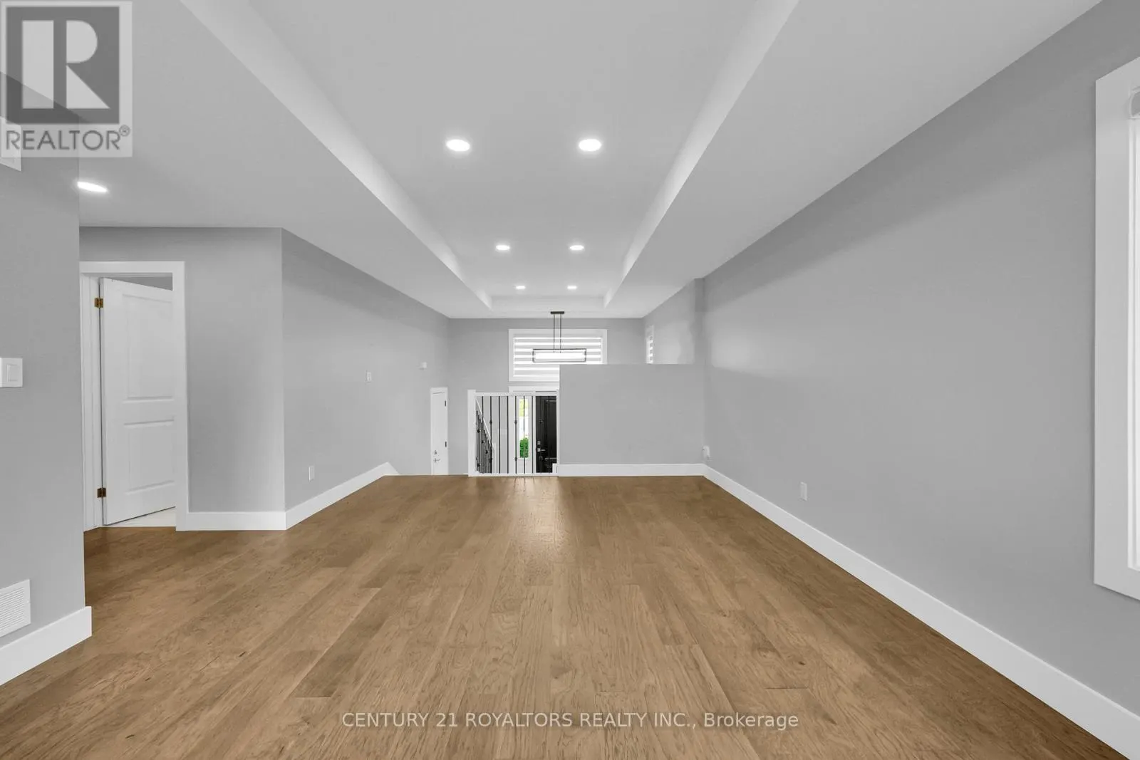802 KEIL DRIVE