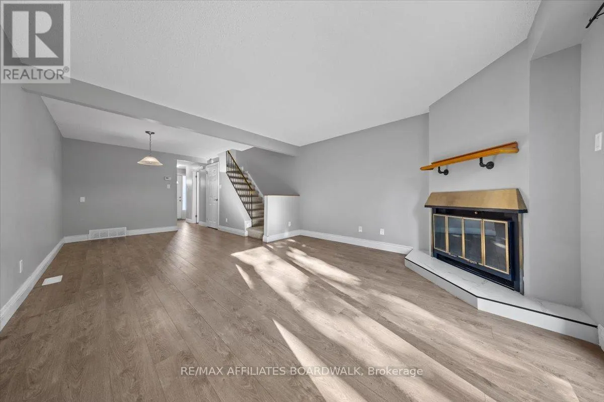 6482 BILBERRY DRIVE