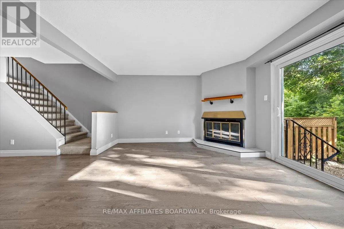 6482 BILBERRY DRIVE