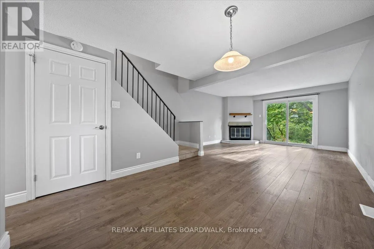 6482 BILBERRY DRIVE