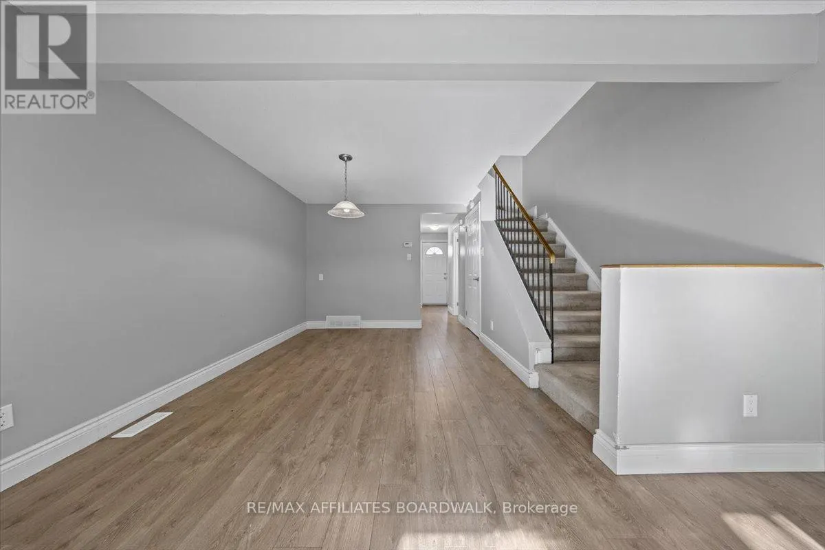 6482 BILBERRY DRIVE