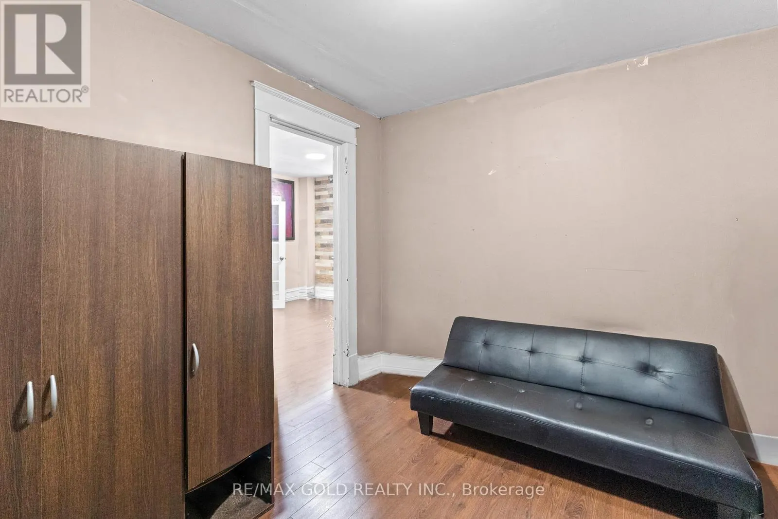 5899 MAIN STREET